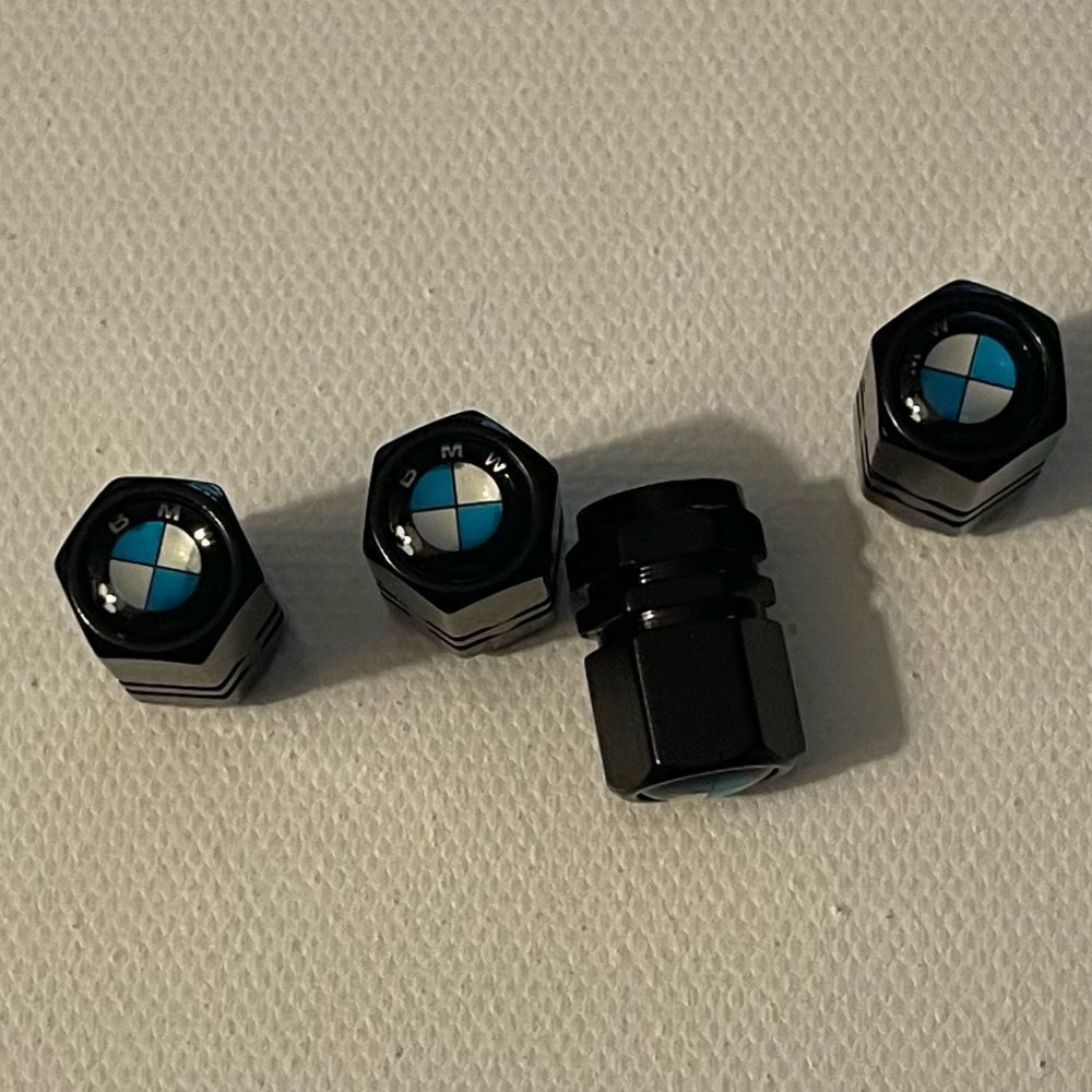 BMW Valve Stem Caps in Black Set of 4 NWT